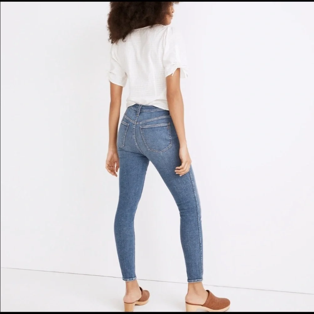 High Rise Skinny Jeans - Picture 1 of 5